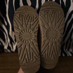 Brand new size men ugg Tasman size 10